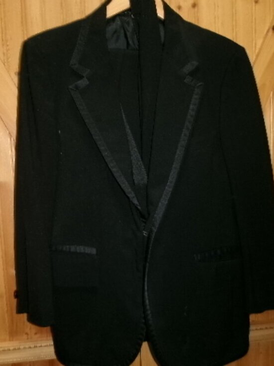 After Six Other - Vtg 44 S 60ss70s 3 piece Tuxedo black one button satin trim
